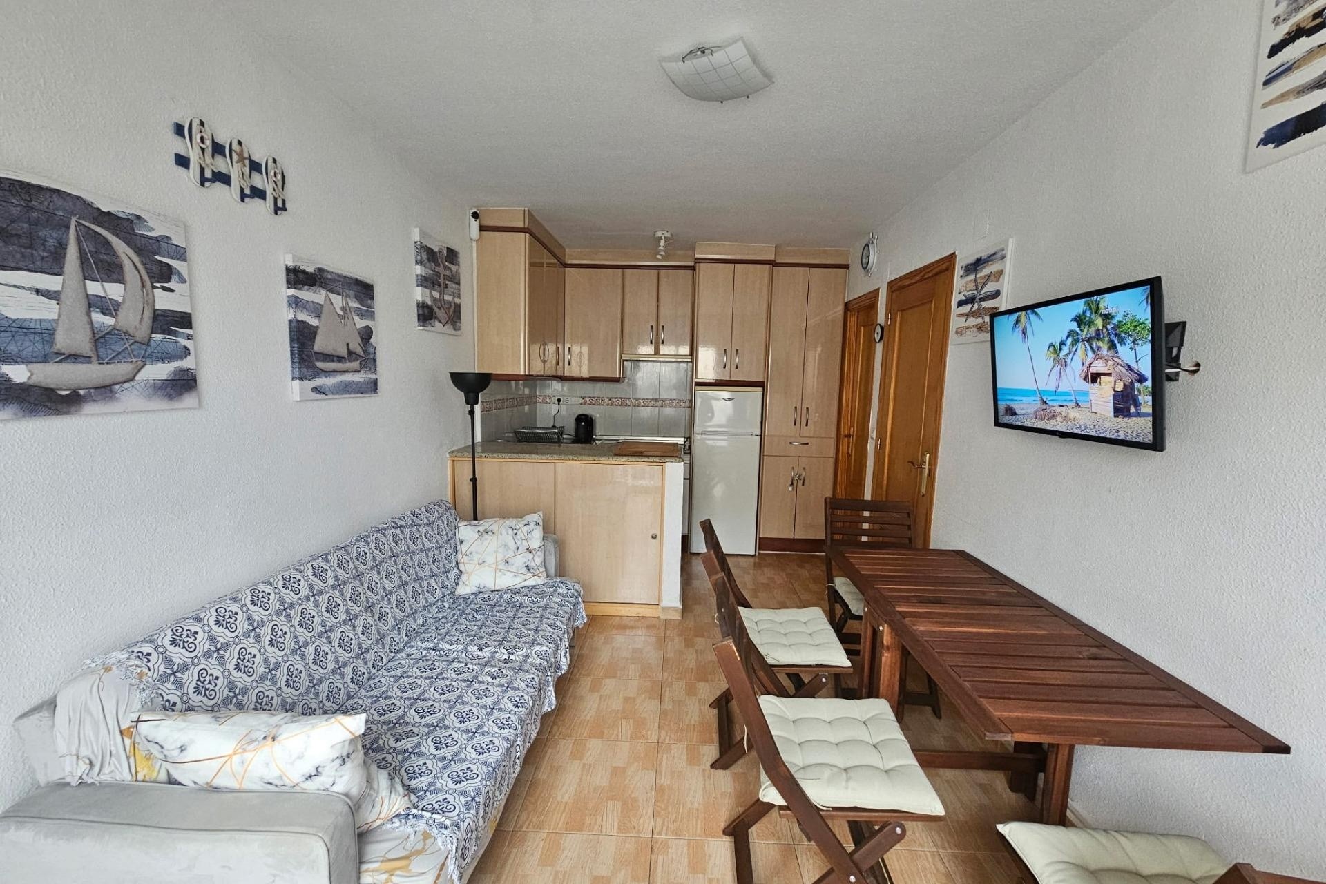 Venta - Apartamento / Piso -
Torrevieja - Lago jardin