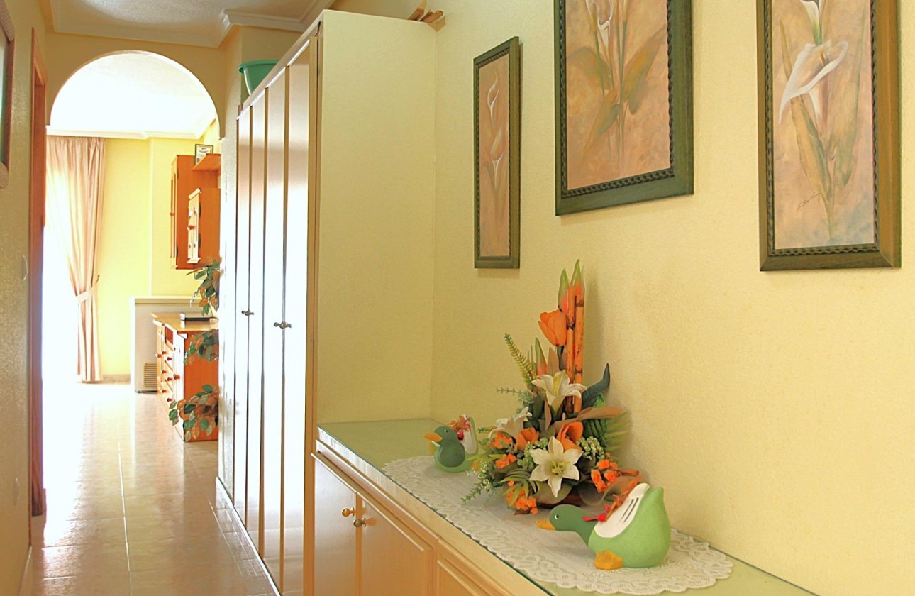 Venta - Apartamento / Piso -
Torrevieja - Las Piscinas Naturales
