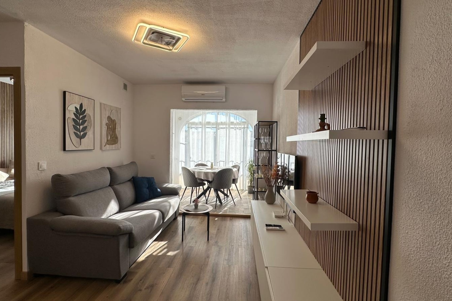 Venta - Apartamento / Piso -
Torrevieja - Los Balcones