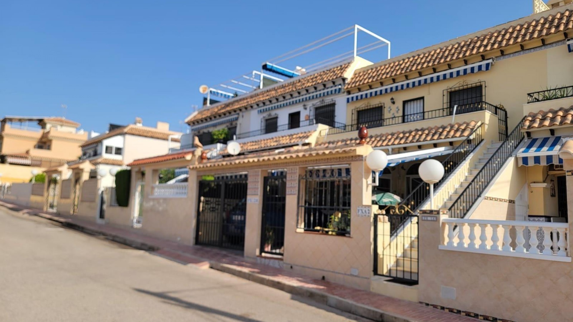 Venta - Apartamento piso -
Torrevieja - Los Frutales