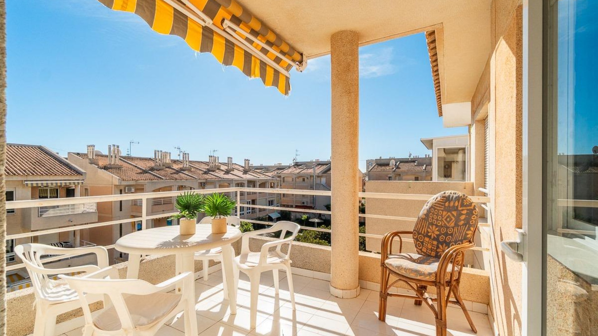 Venta - Apartamento piso -
Torrevieja - Los Frutales