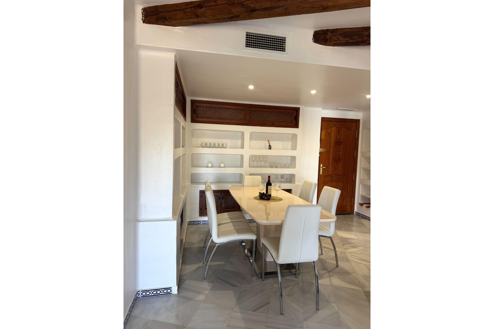 Venta - Apartamento / Piso -
Torrevieja - Los Frutales