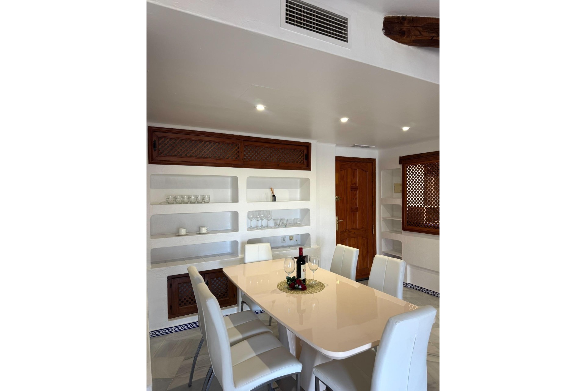 Venta - Apartamento / Piso -
Torrevieja - Los Frutales