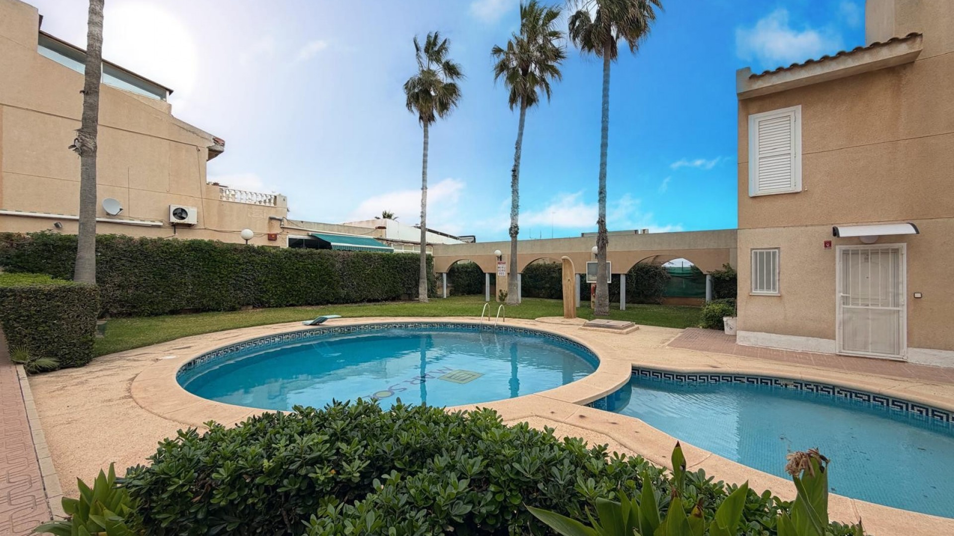 Venta - Apartamento piso -
Torrevieja - Los Locos