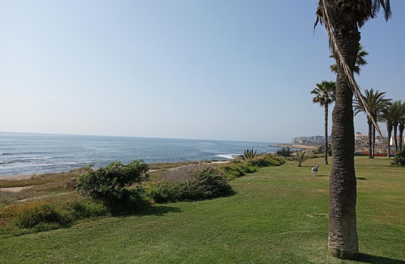 Venta - Apartamento / Piso -
Torrevieja - MAR AZUL LA VELETA