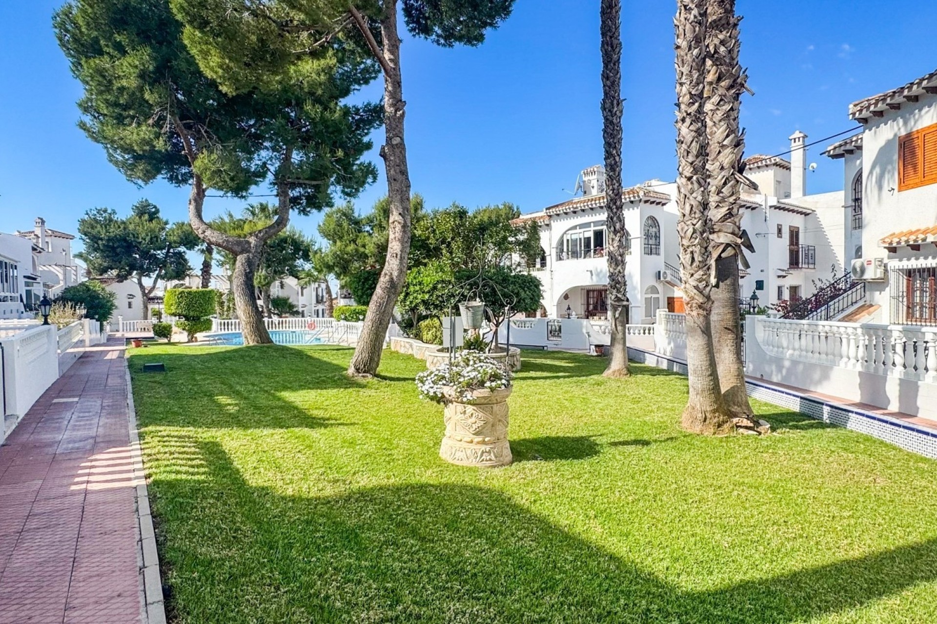 Venta - Apartamento / Piso -
Torrevieja - Nueva Torrevieja - Aguas Nuevas