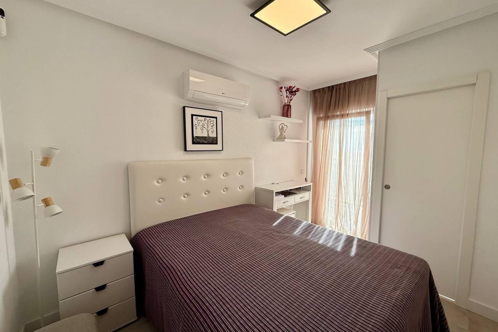 Venta - Apartamento / Piso -
Torrevieja - Nueva Torrevieja