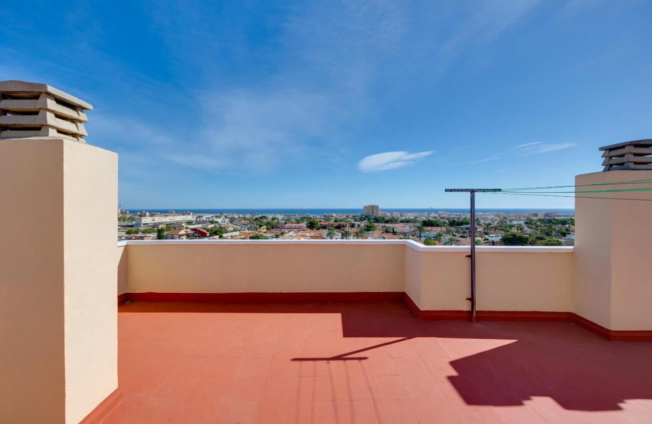 Venta - Apartamento / Piso -
Torrevieja - Nueva Torrevieja