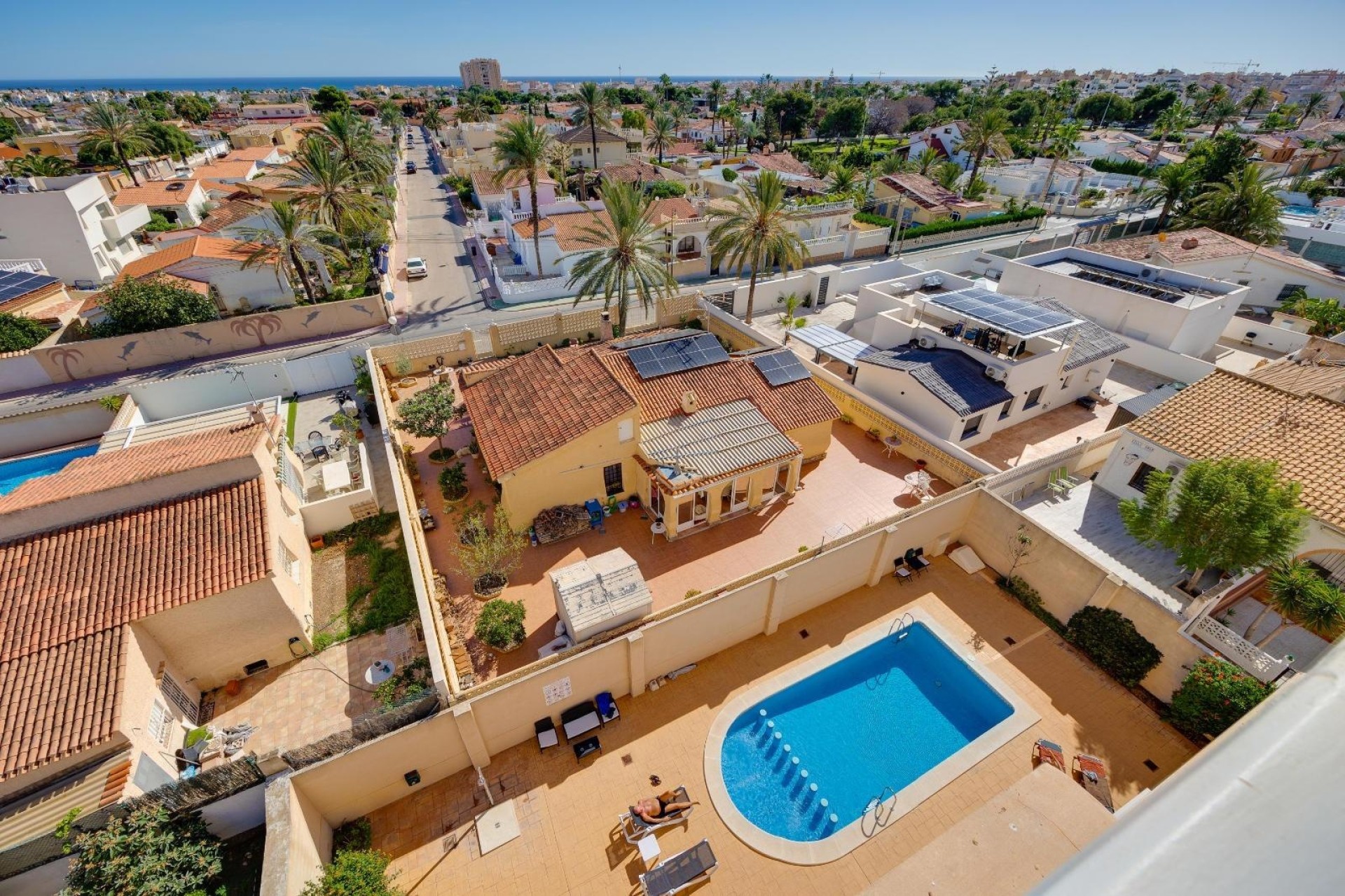 Venta - Apartamento / Piso -
Torrevieja - Nueva Torrevieja