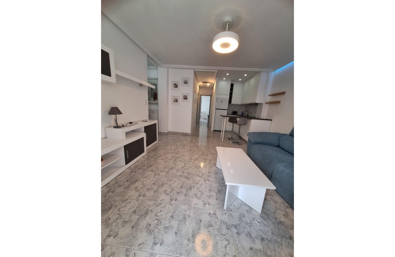Venta - Apartamento / Piso -
Torrevieja - Nueva Torrevieja