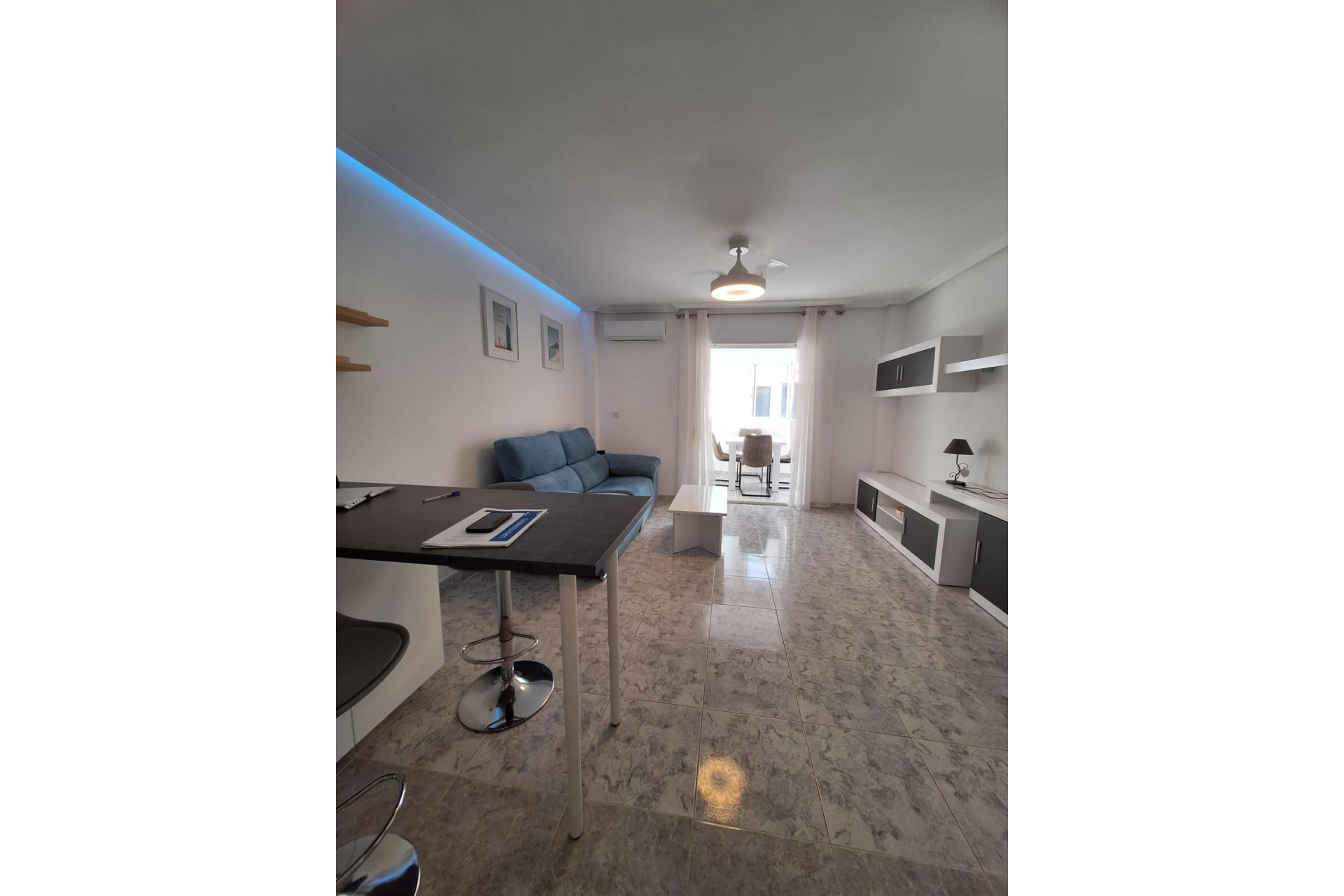 Venta - Apartamento / Piso -
Torrevieja - Nueva Torrevieja