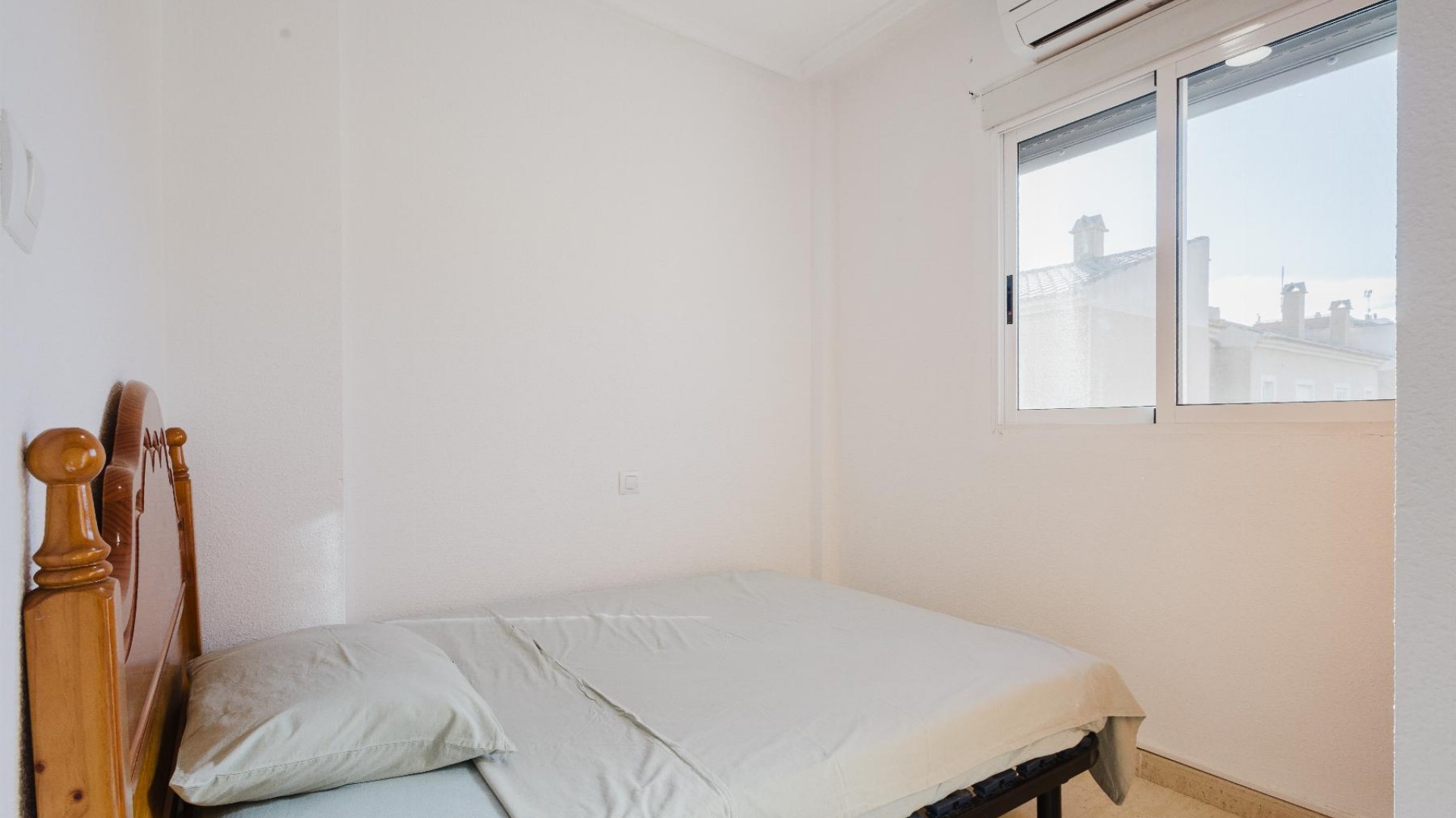 Venta - Apartamento piso -
Torrevieja - Parque de las Naciones