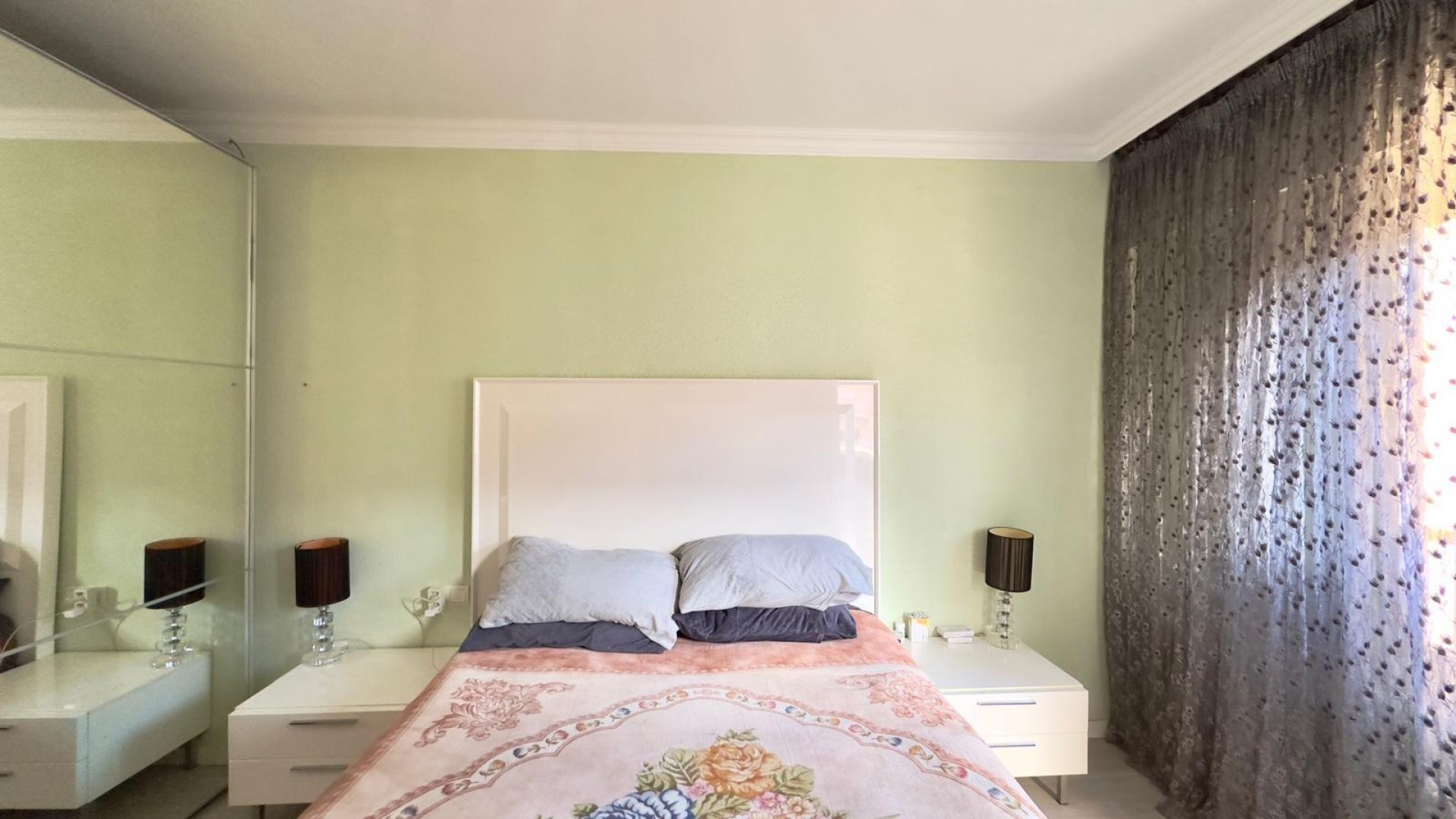 Venta - Apartamento piso -
Torrevieja - Parque de las Naciones