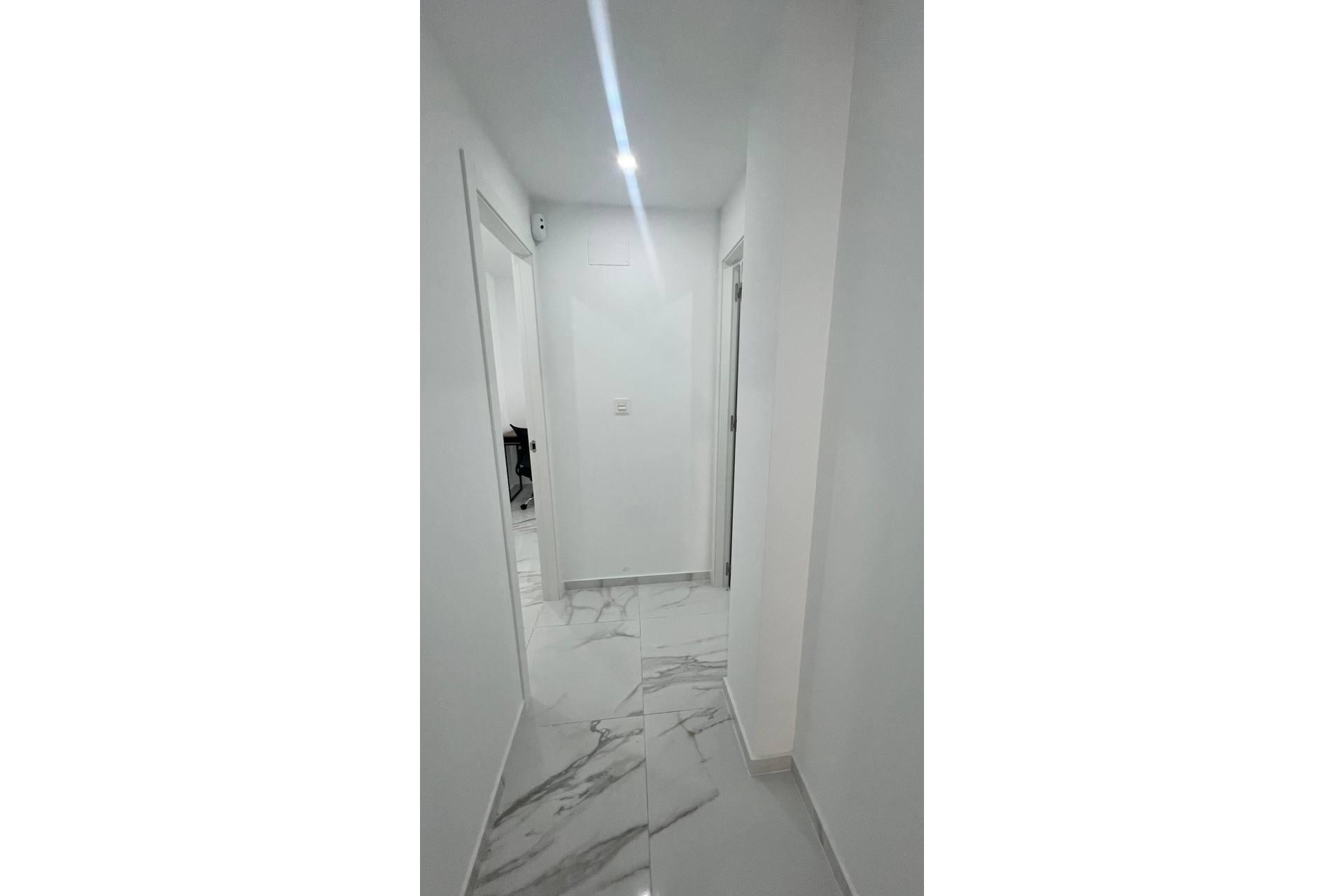 Venta - Apartamento / Piso -
Torrevieja - Parque de las Naciones