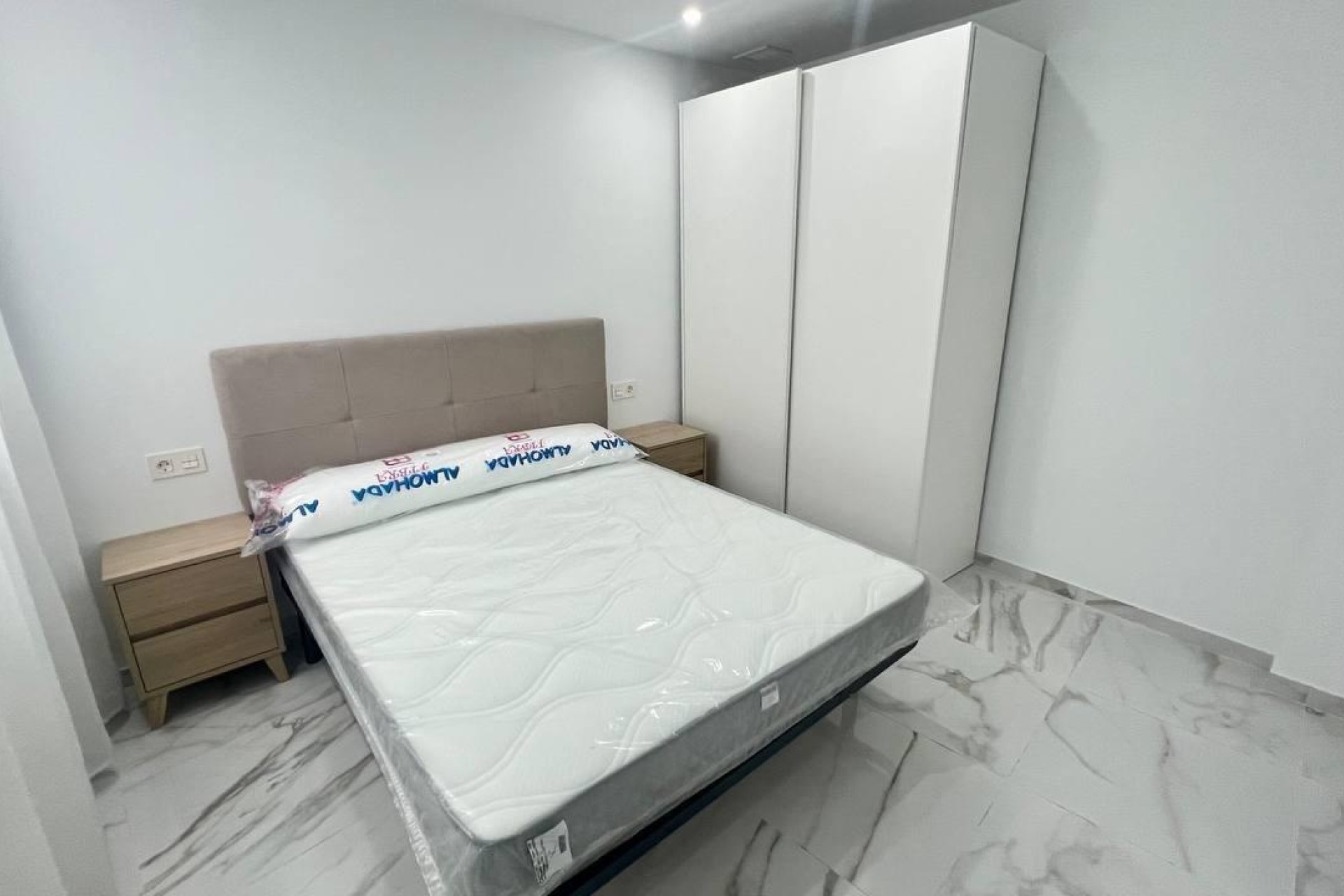 Venta - Apartamento / Piso -
Torrevieja - Parque de las Naciones