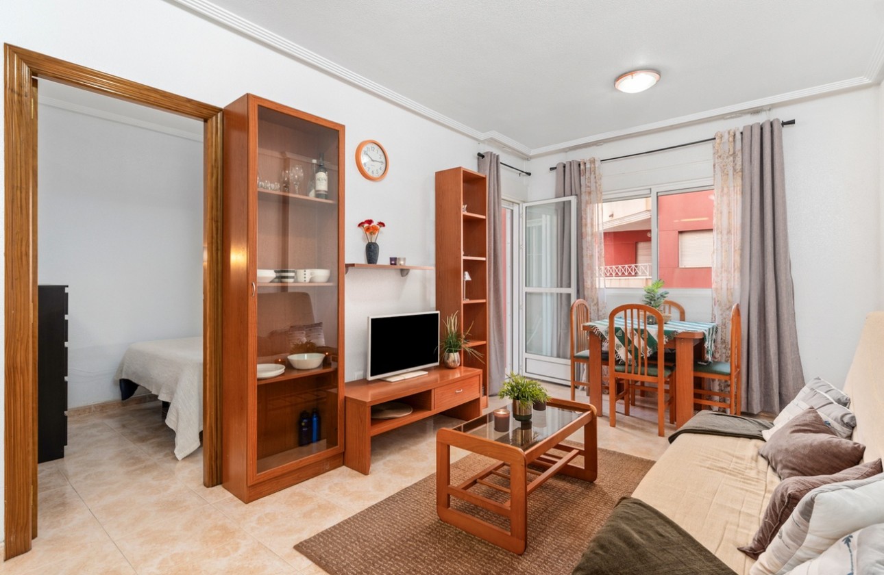Venta - Apartamento / Piso -
Torrevieja - Parque de las Naciones