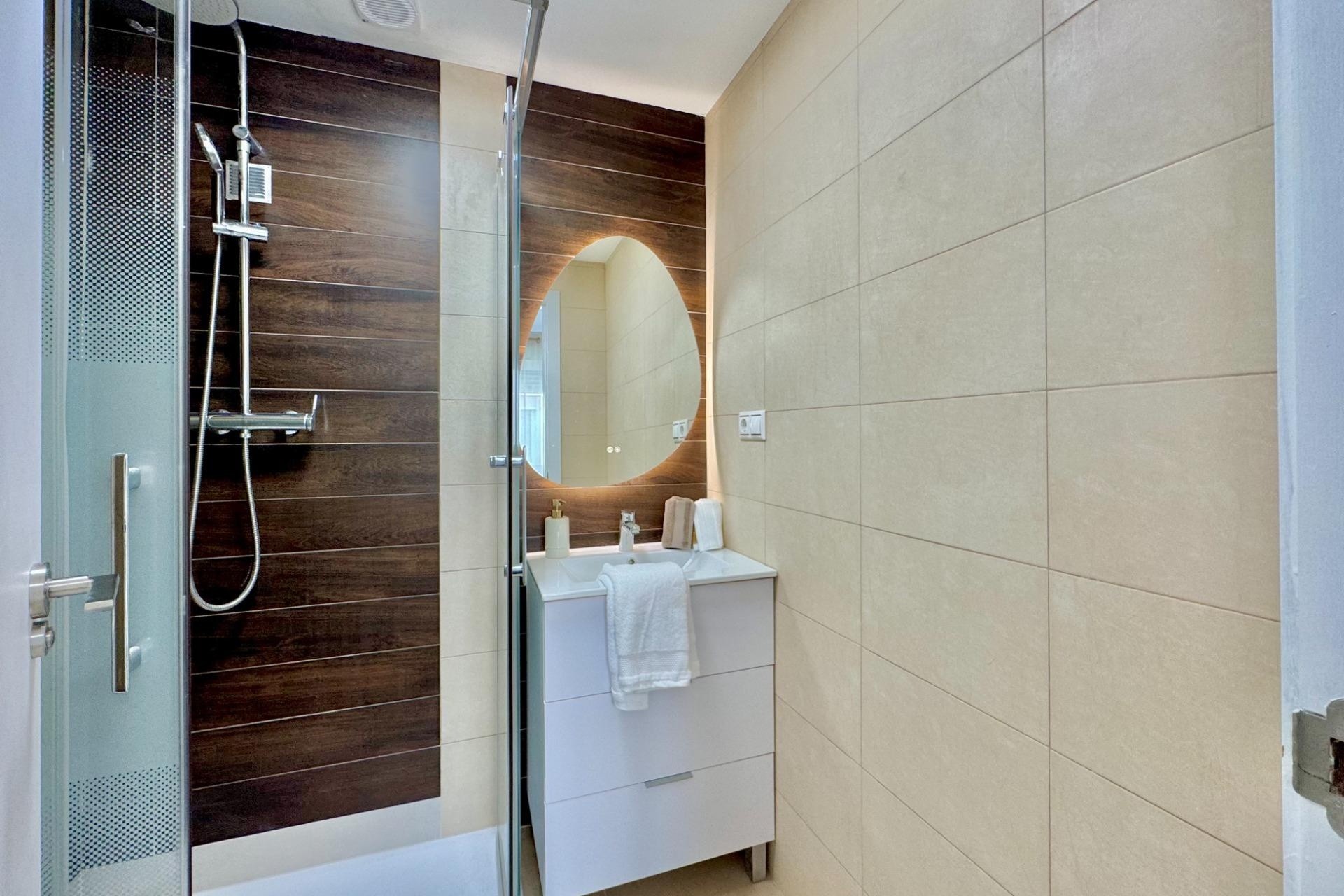 Venta - Apartamento / Piso -
Torrevieja - Parque de las Naciones