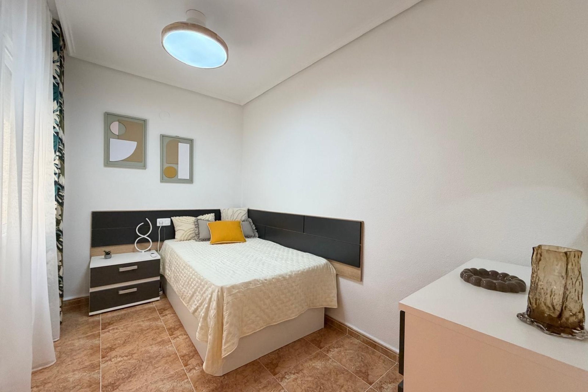 Venta - Apartamento / Piso -
Torrevieja - Parque de las Naciones