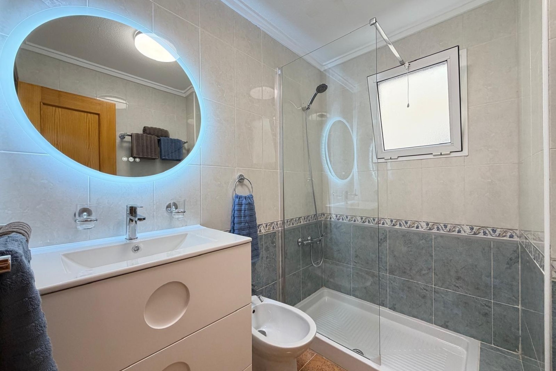 Venta - Apartamento / Piso -
Torrevieja - Parque de las Naciones