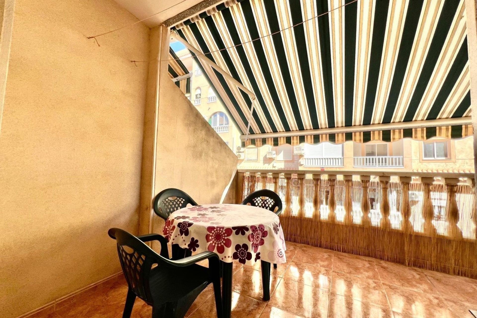 Venta - Apartamento / Piso -
Torrevieja - Parque de las Naciones