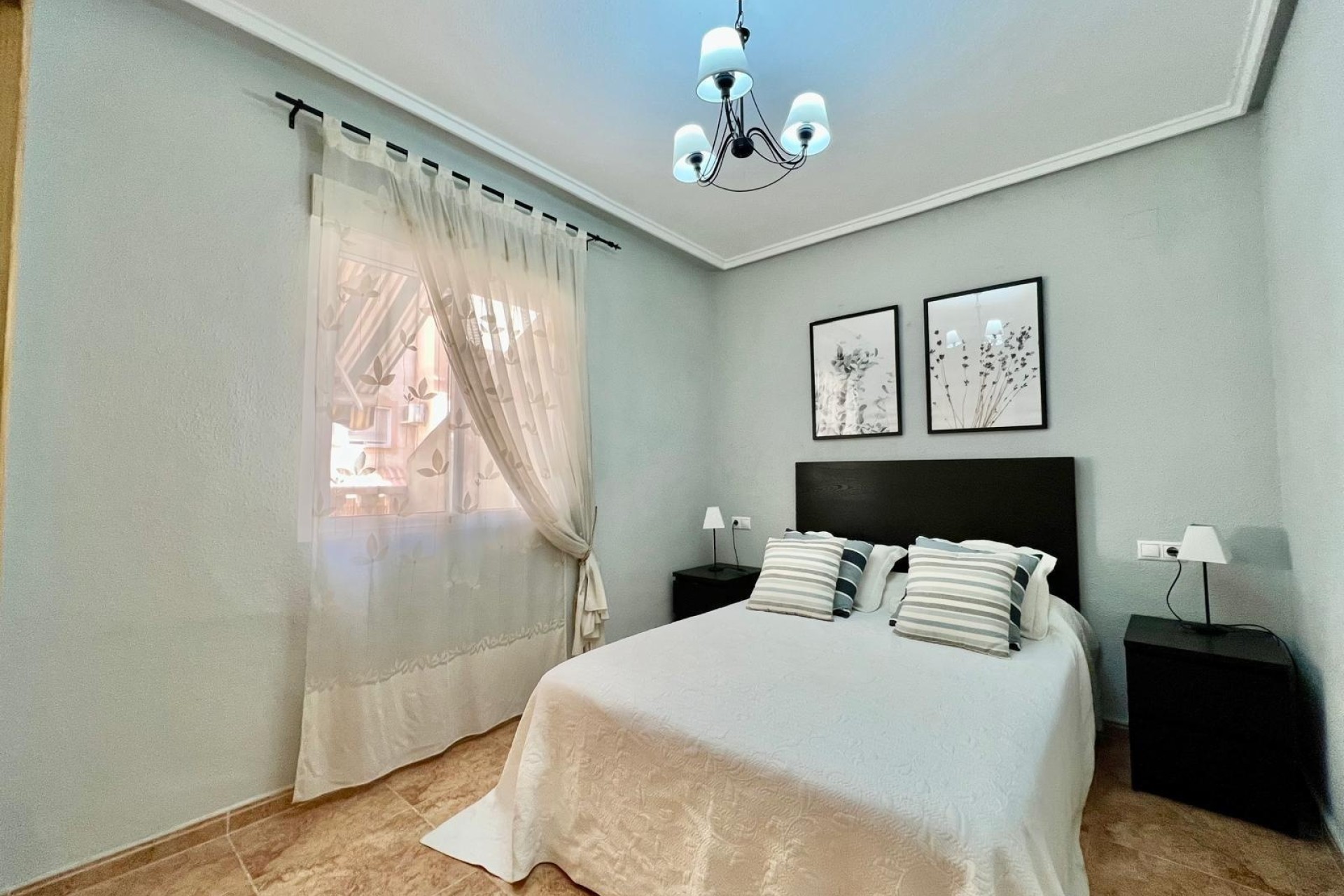 Venta - Apartamento / Piso -
Torrevieja - Parque de las Naciones