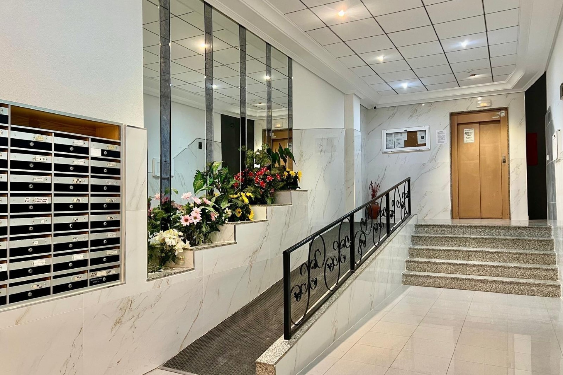 Venta - Apartamento / Piso -
Torrevieja - Parque de las Naciones
