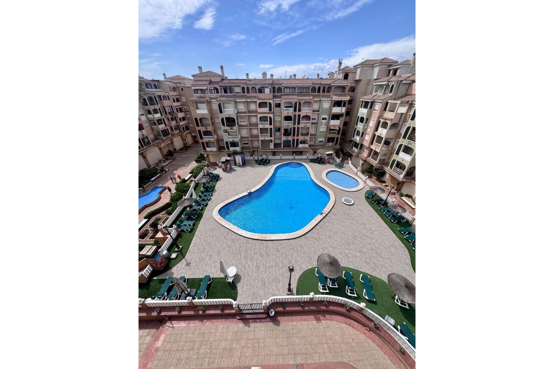 Venta - Apartamento / Piso -
Torrevieja - Parque de las Naciones
