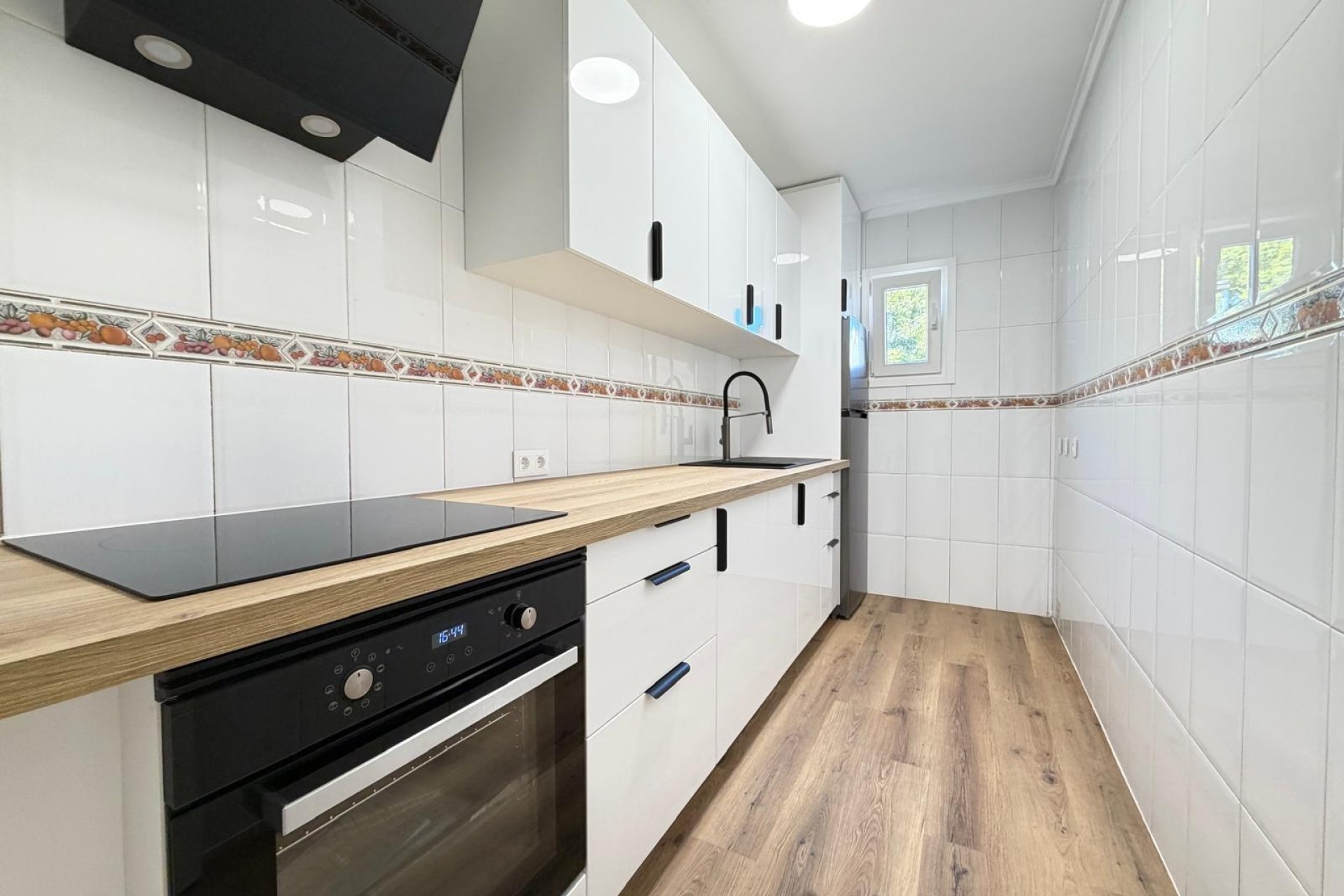 Venta - Apartamento / Piso -
Torrevieja - Parque de las Naciones