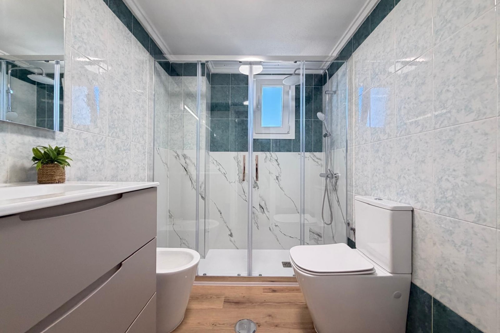 Venta - Apartamento / Piso -
Torrevieja - Parque de las Naciones