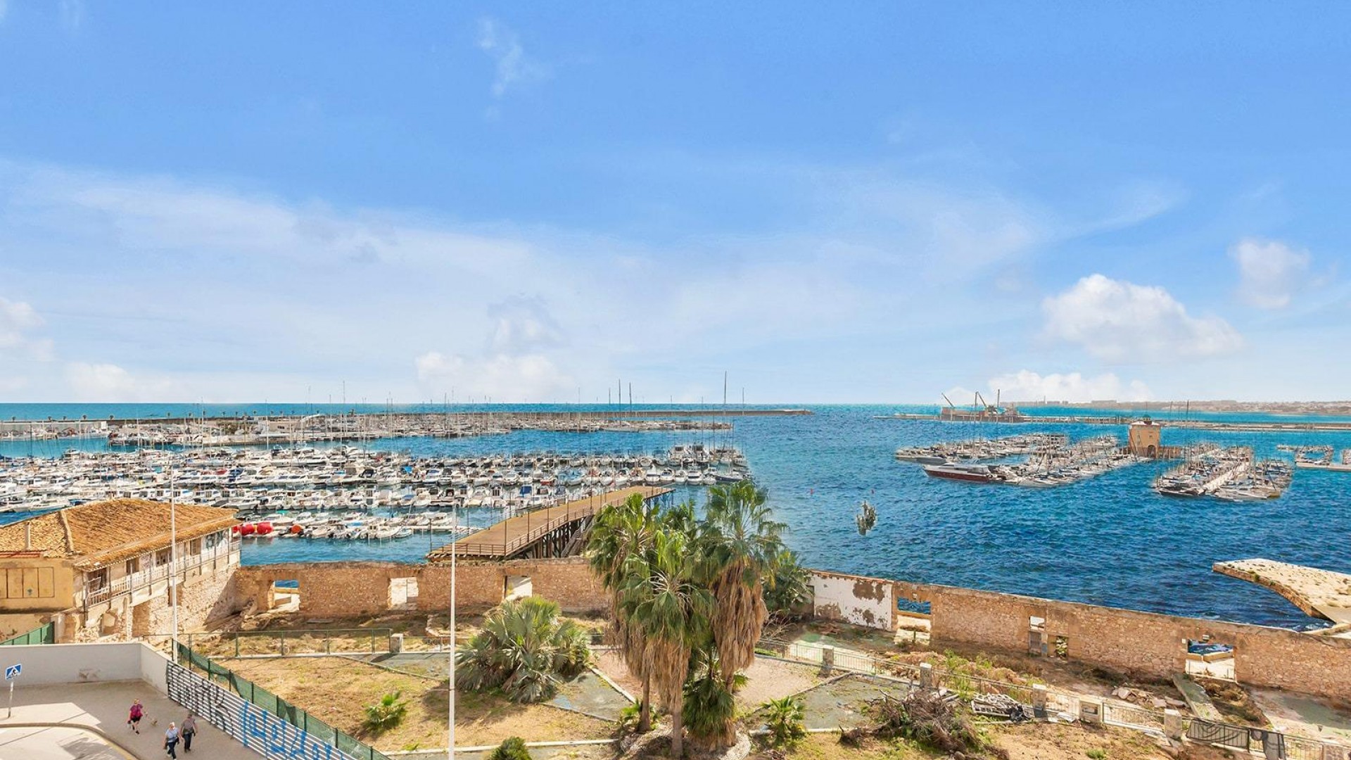 Venta - Apartamento piso -
Torrevieja - Paseo maritimo