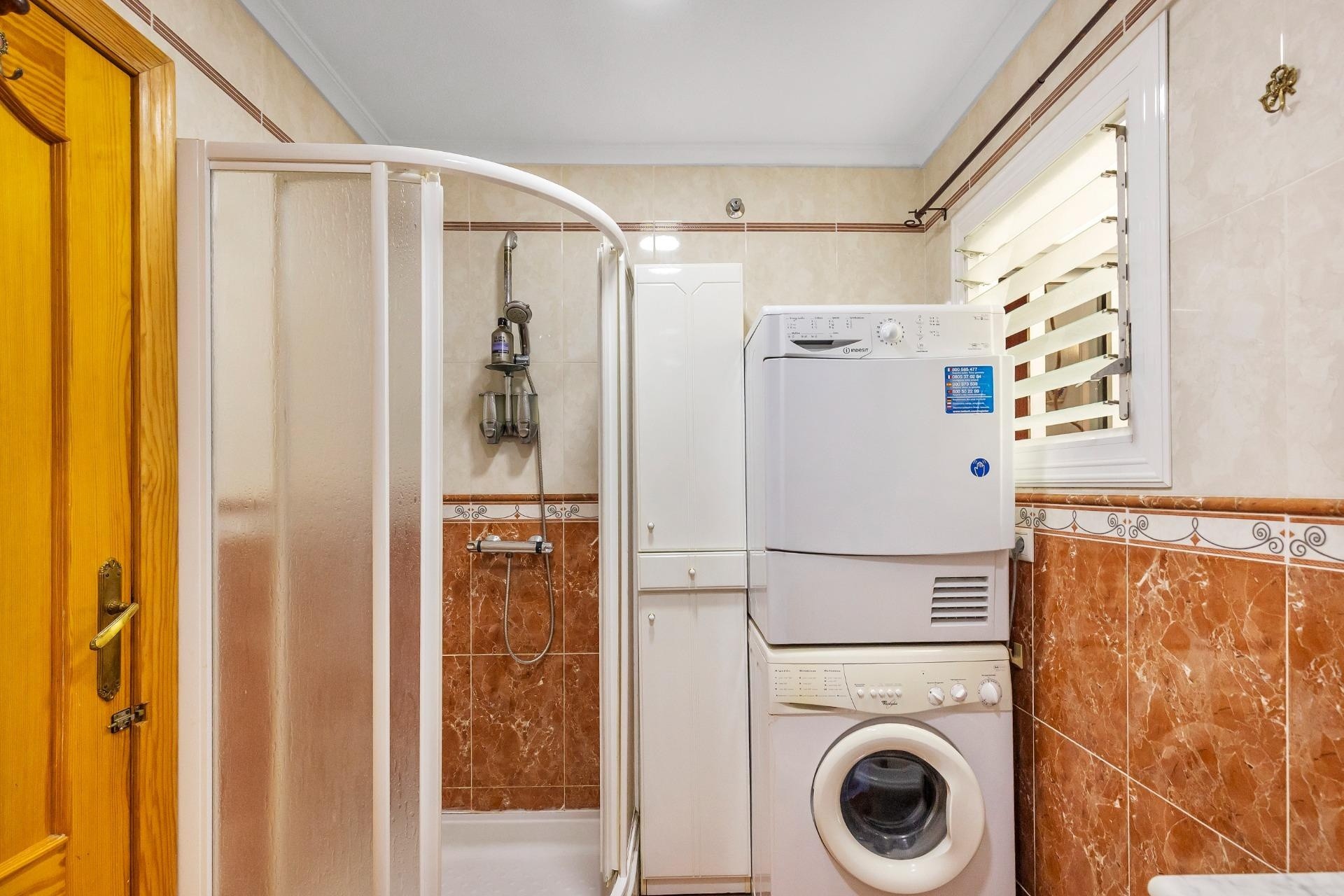 Venta - Apartamento / Piso -
Torrevieja - Paseo Maritimo