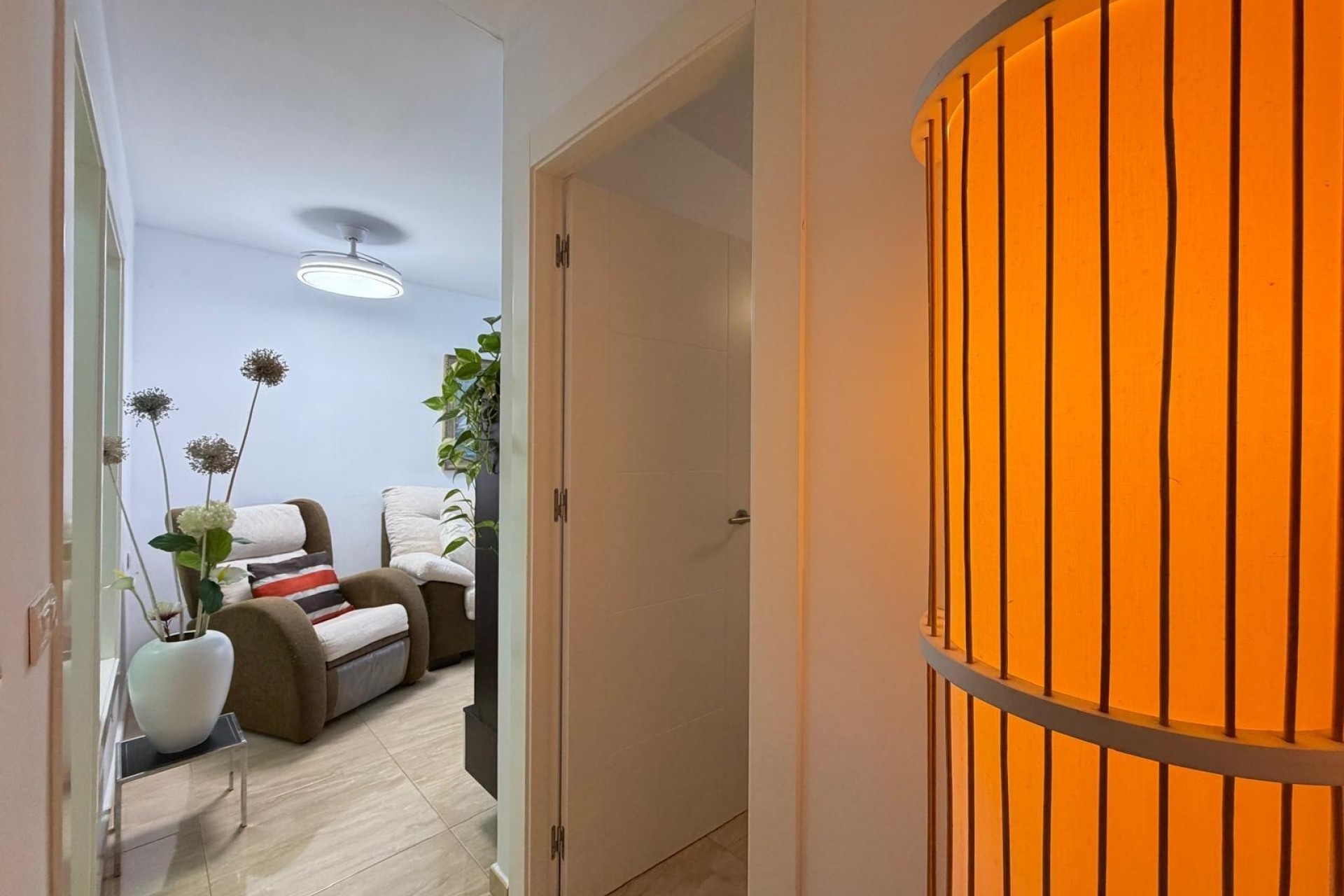Venta - Apartamento / Piso -
Torrevieja - Paseo Maritimo
