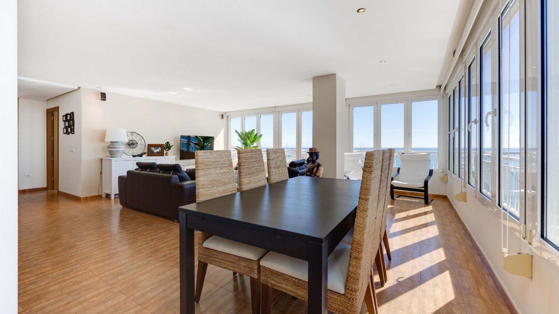 Venta - Apartamento piso -
Torrevieja - Playa Acequion