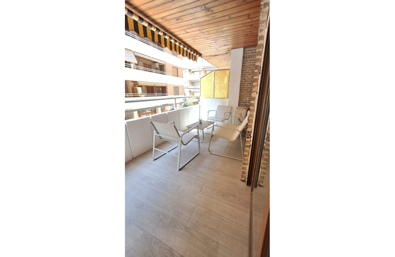 Venta - Apartamento / Piso -
Torrevieja - Playa Acequion