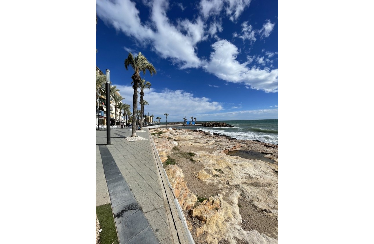 Venta - Apartamento / Piso -
Torrevieja - Playa de cura