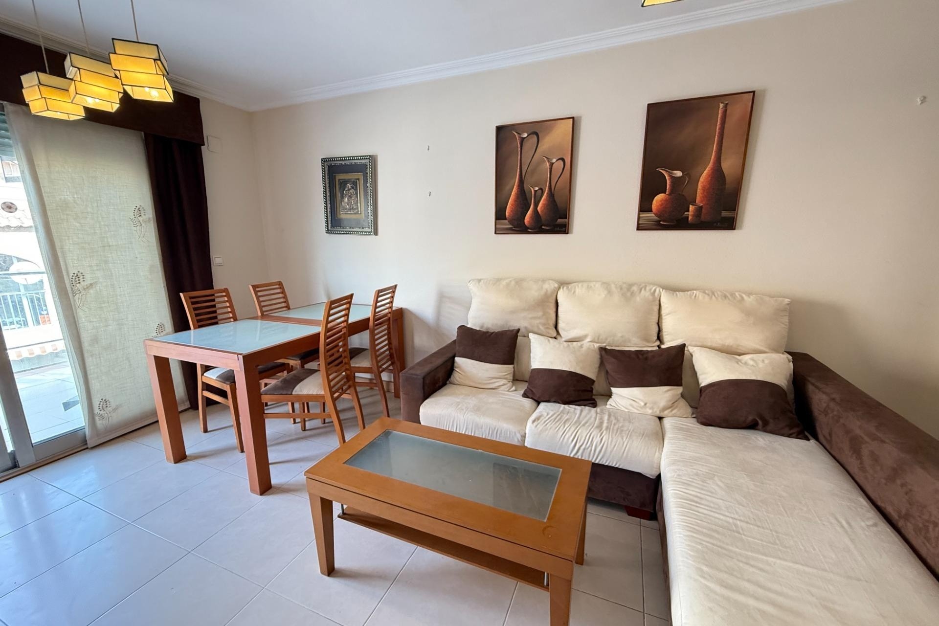 Venta - Apartamento / Piso -
Torrevieja - Playa de los Locos