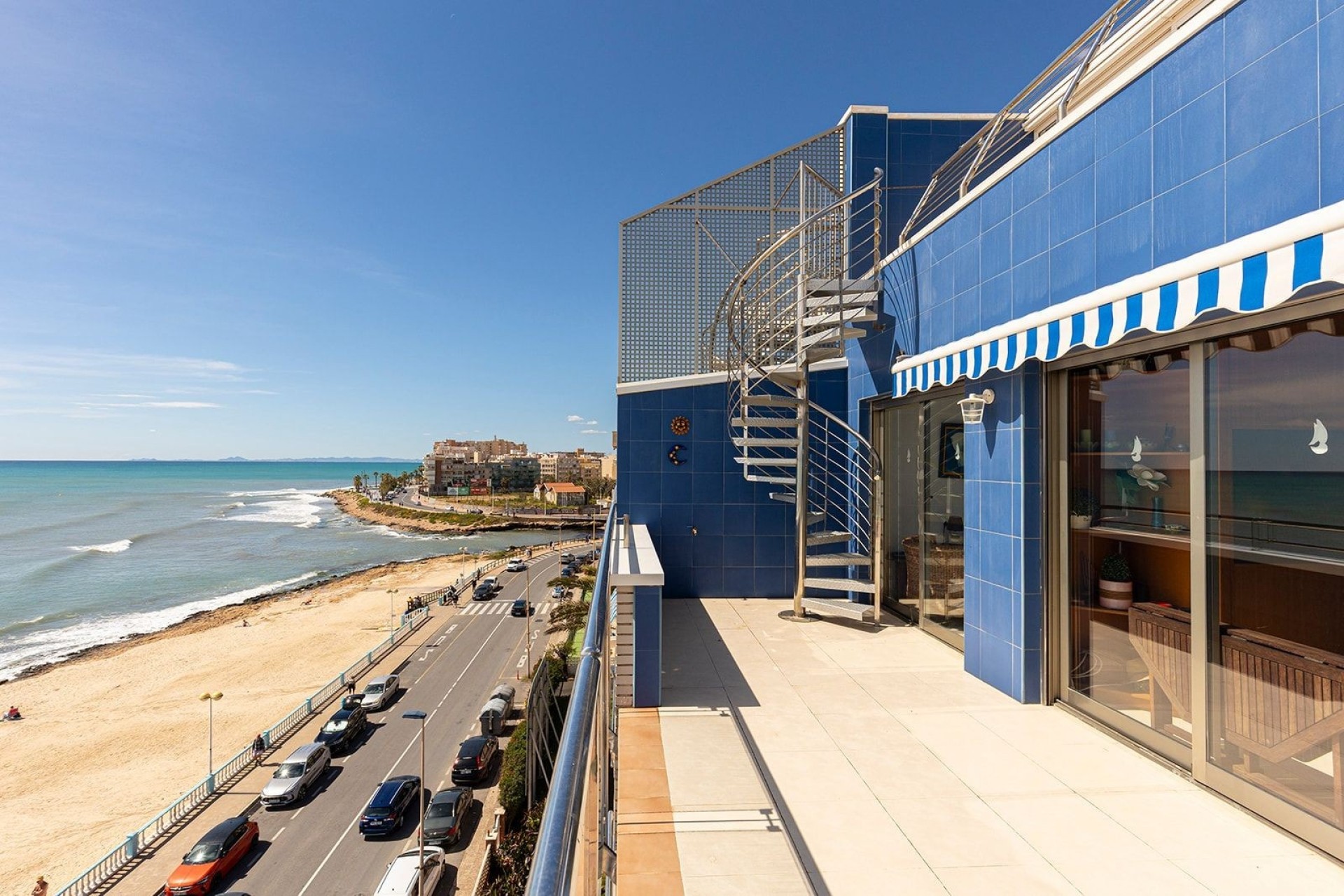 Venta - Apartamento / Piso -
Torrevieja - Playa de los Locos