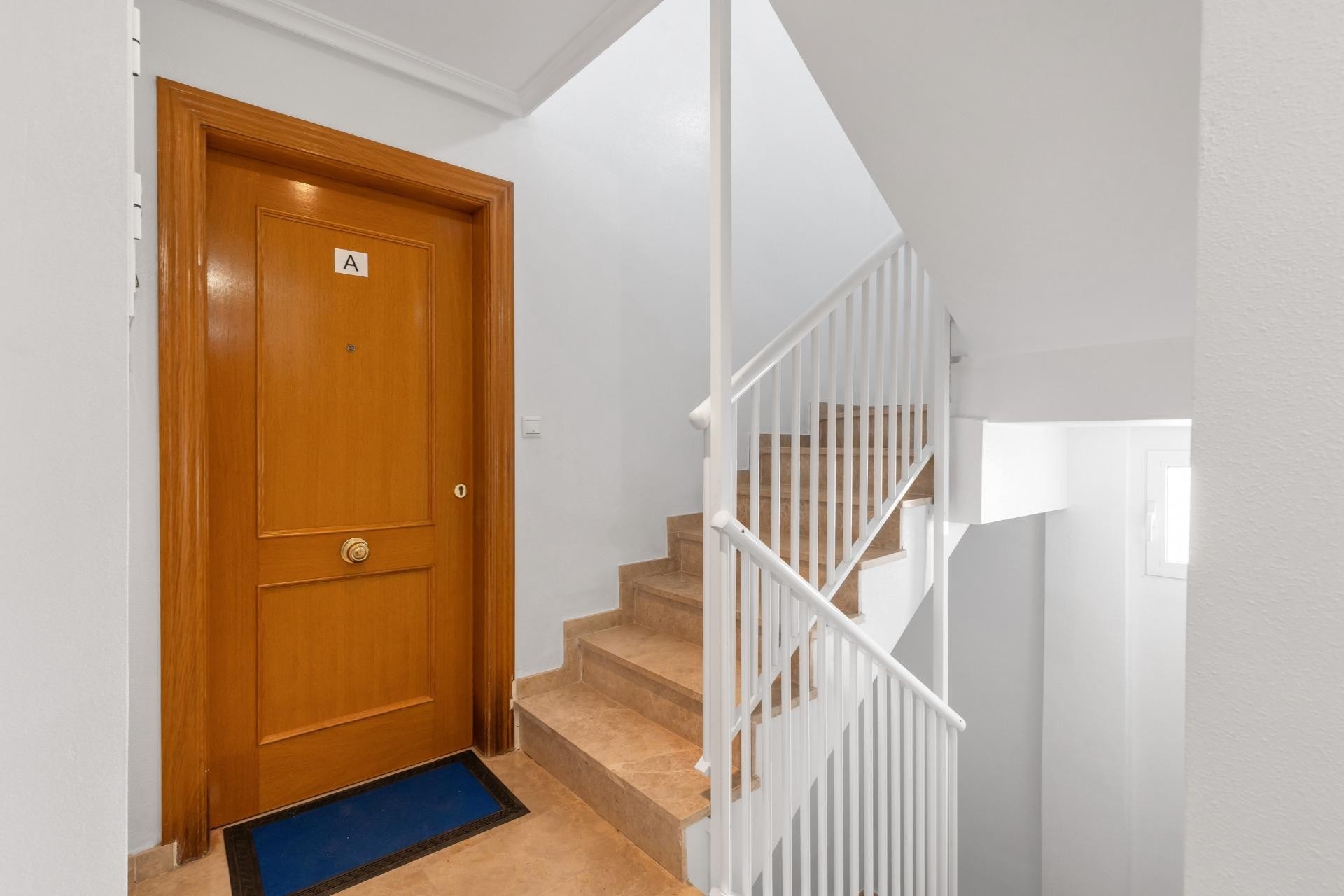 Venta - Apartamento / Piso -
Torrevieja - Playa de los Locos