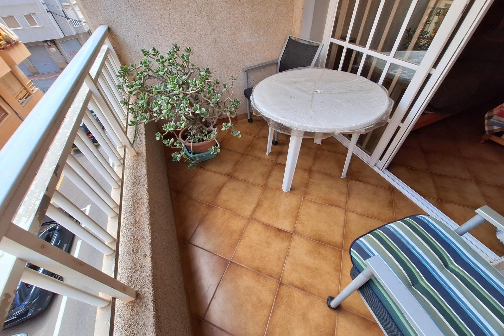 Venta - Apartamento / Piso -
Torrevieja - Playa de los Locos