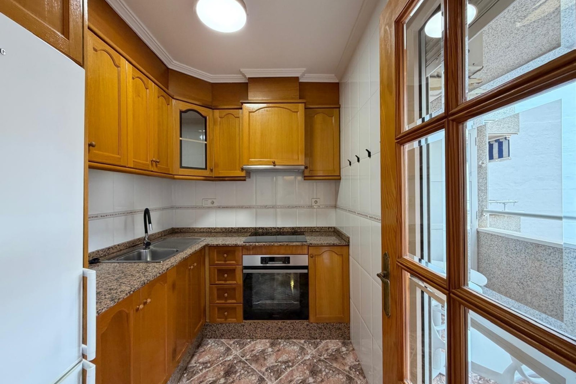 Venta - Apartamento / Piso -
Torrevieja - Playa de los Locos