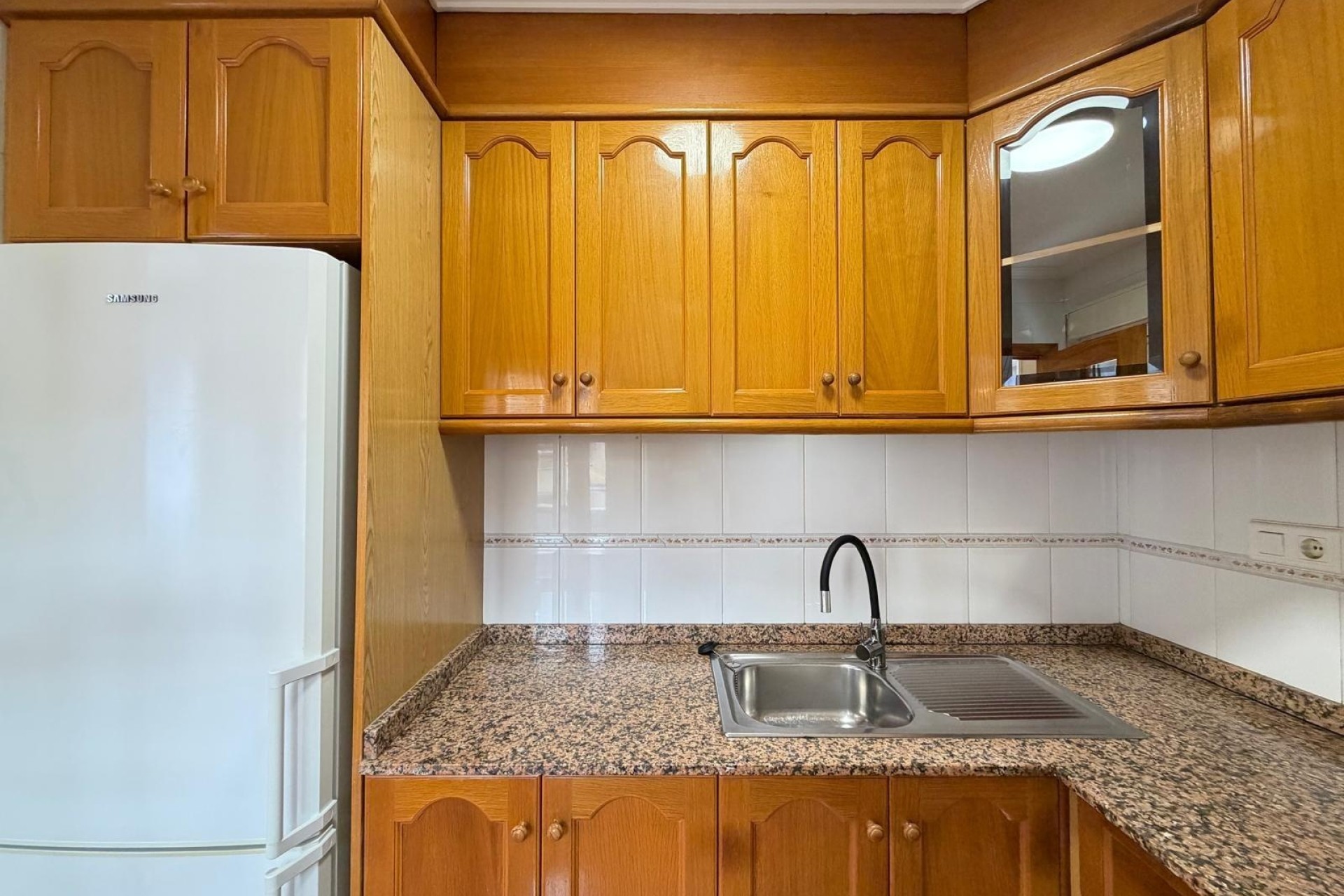 Venta - Apartamento / Piso -
Torrevieja - Playa de los Locos