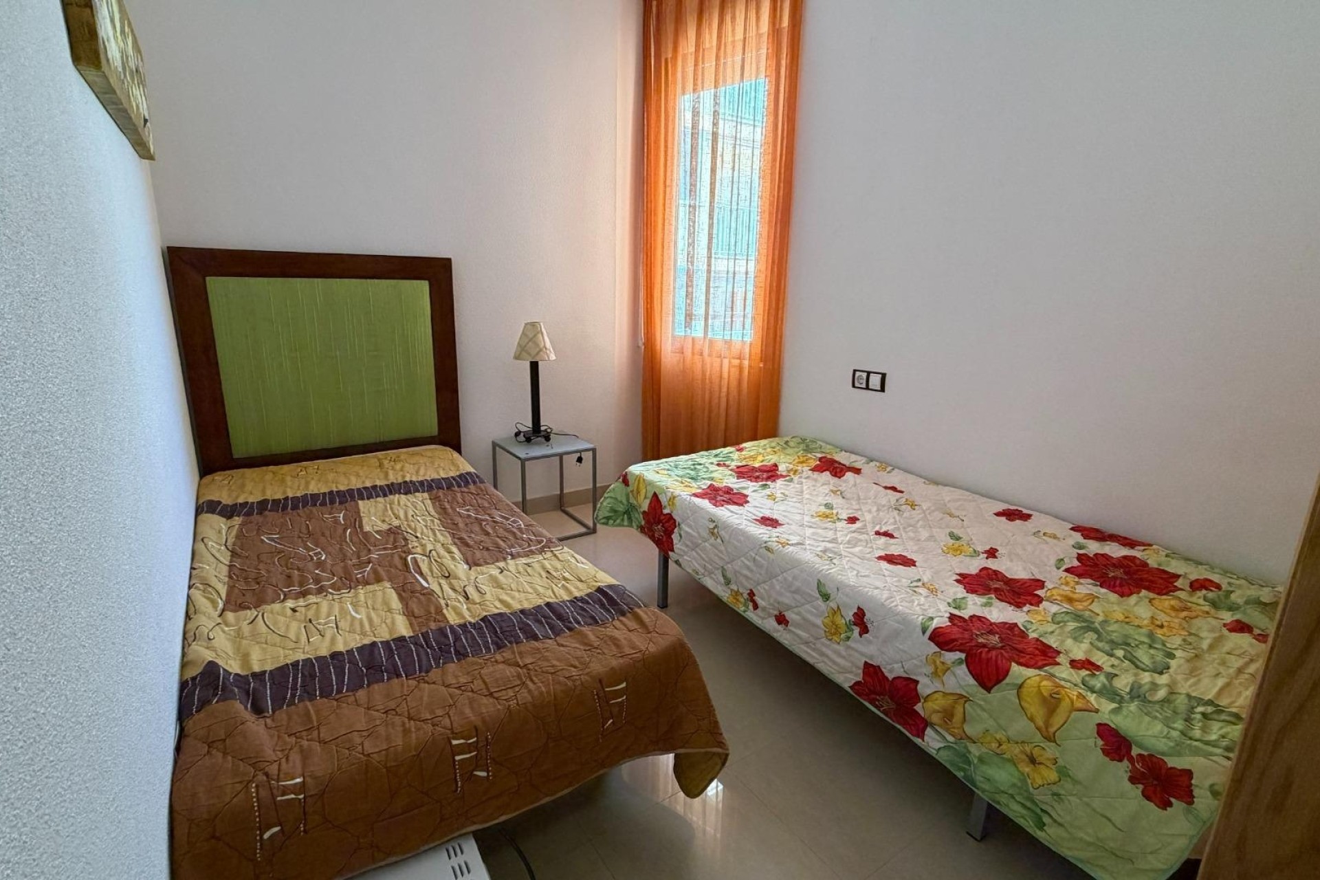 Venta - Apartamento / Piso -
Torrevieja - Playa de los Locos