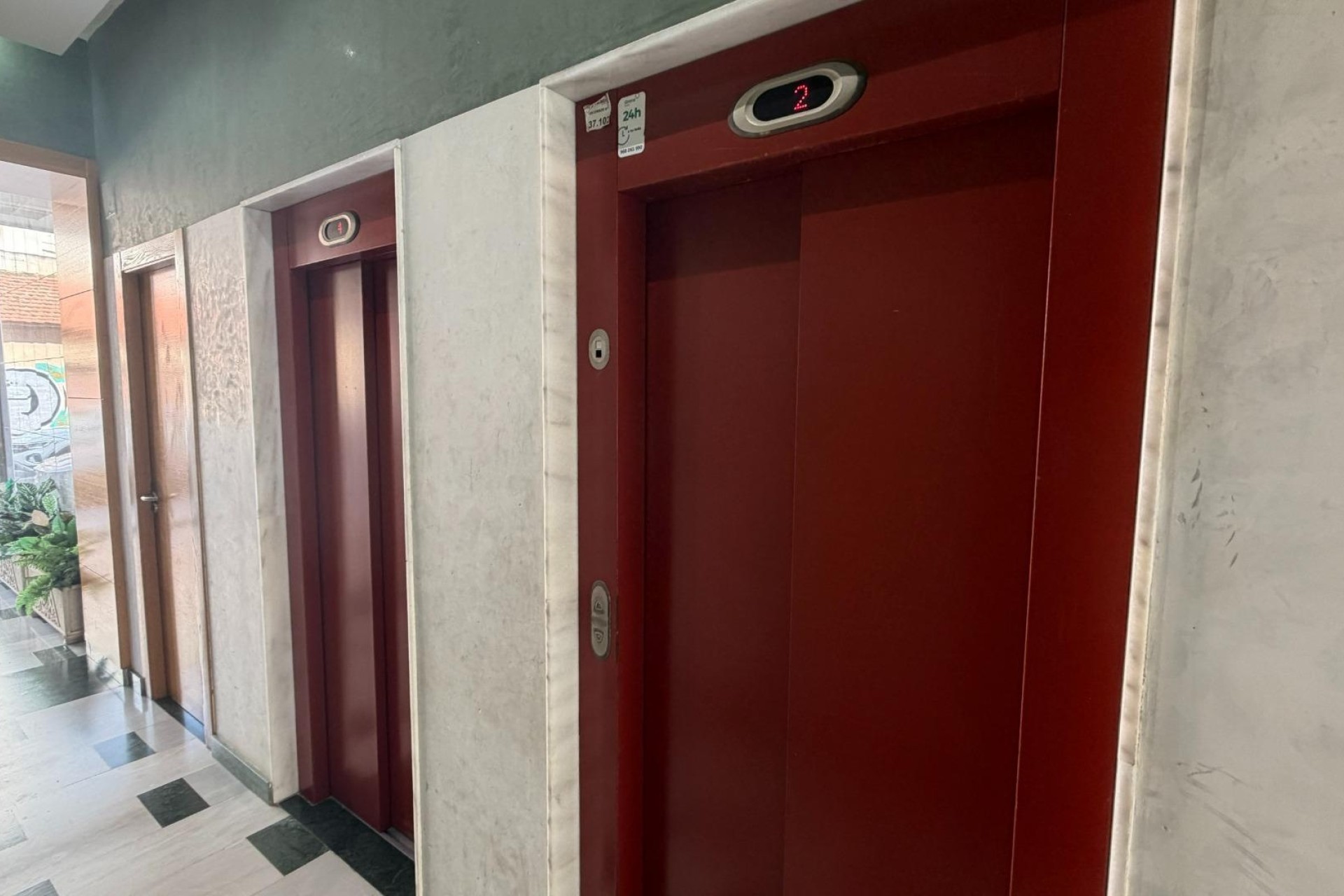 Venta - Apartamento / Piso -
Torrevieja - Playa de los Locos