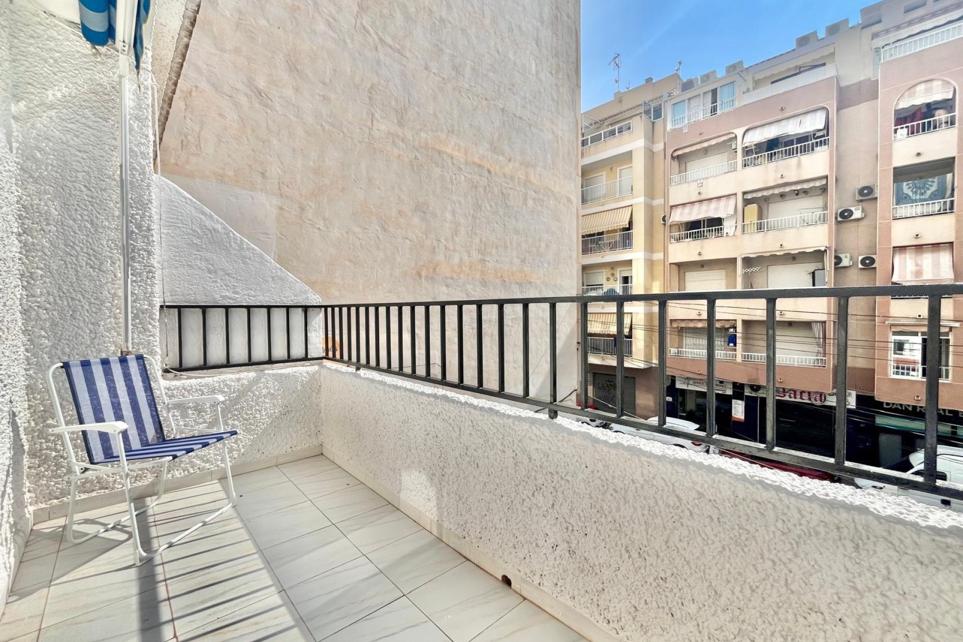 Venta - Apartamento / Piso -
Torrevieja - Playa de los Locos