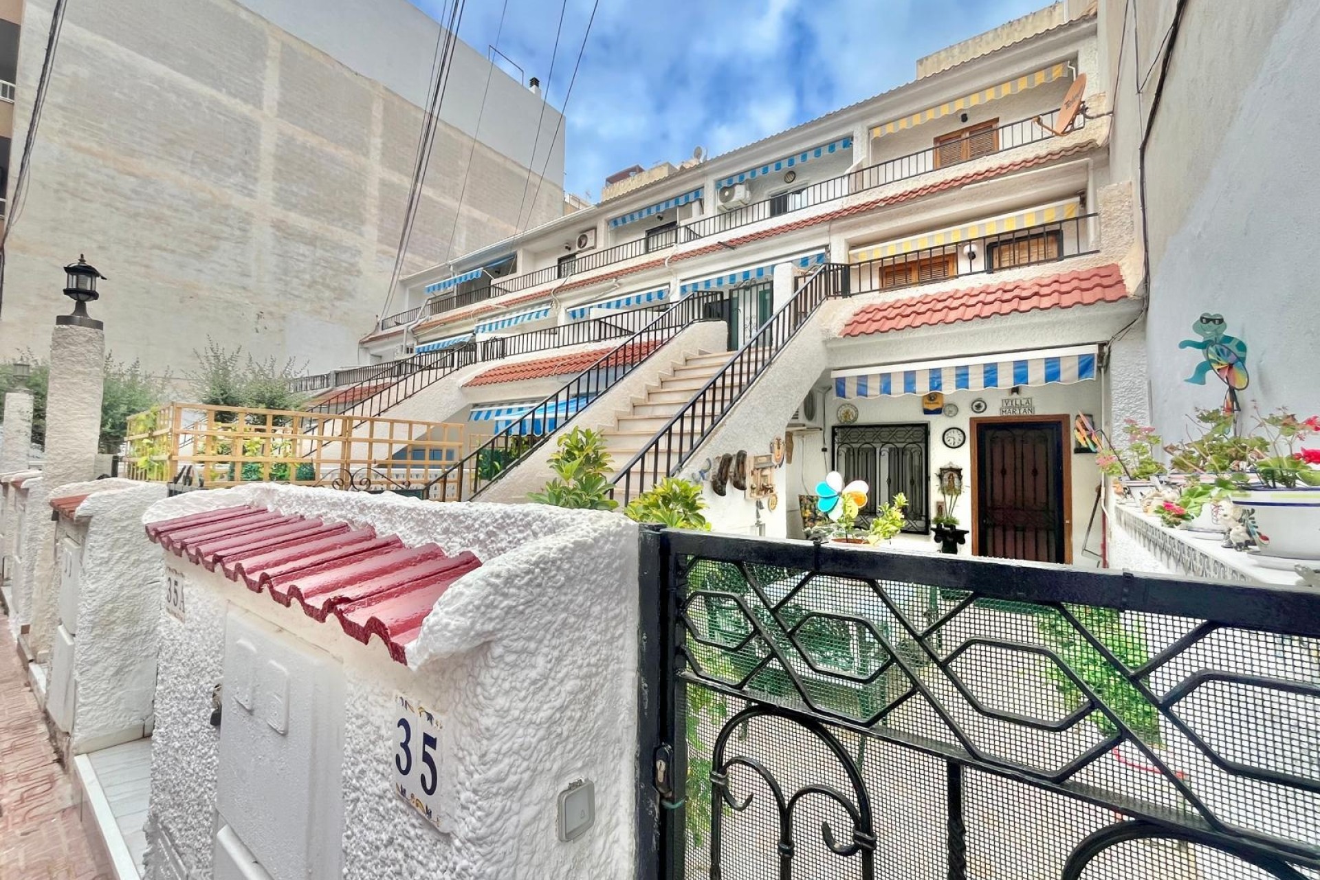 Venta - Apartamento / Piso -
Torrevieja - Playa de los Locos