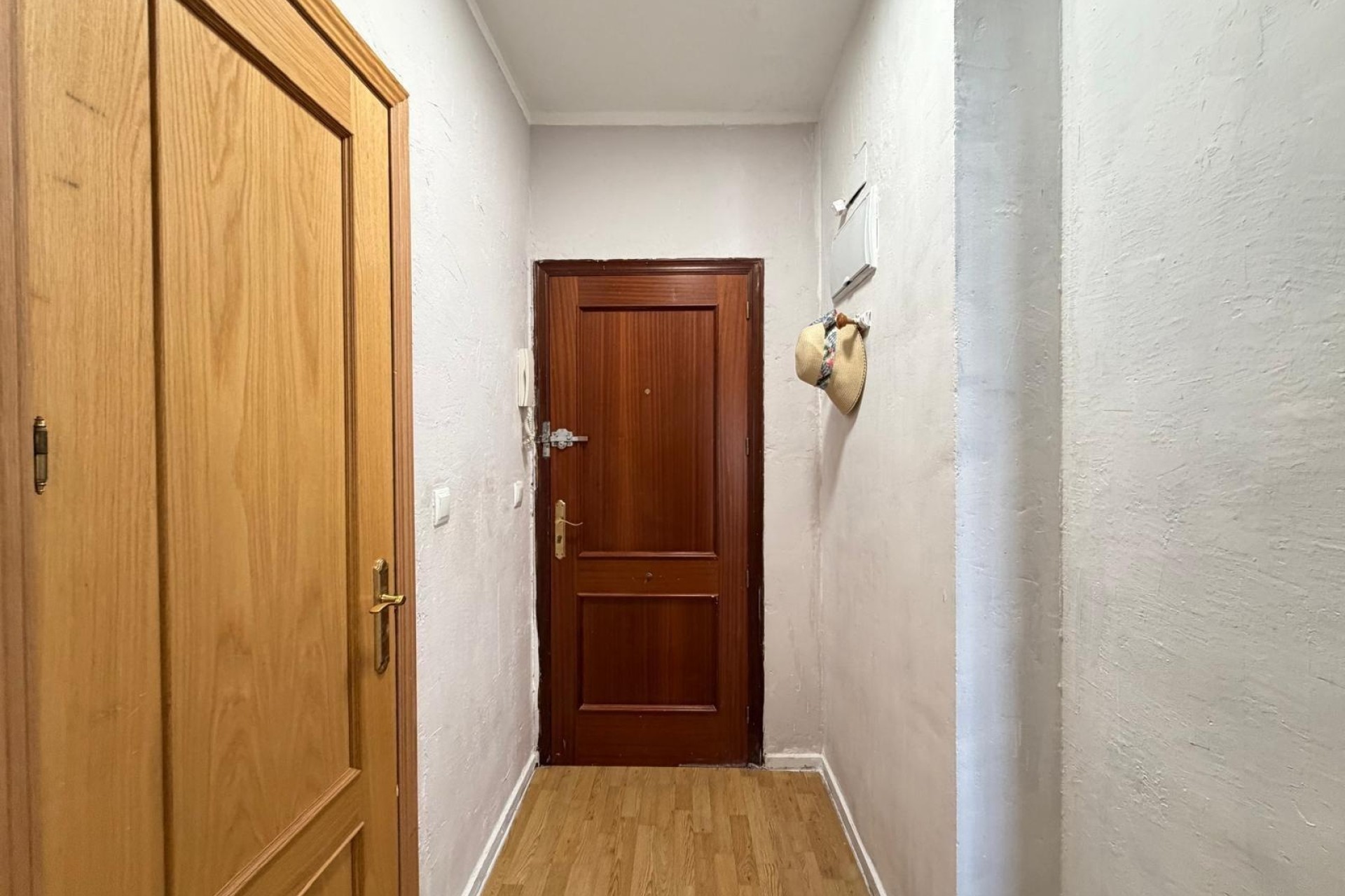 Venta - Apartamento / Piso -
Torrevieja - Playa de los Locos