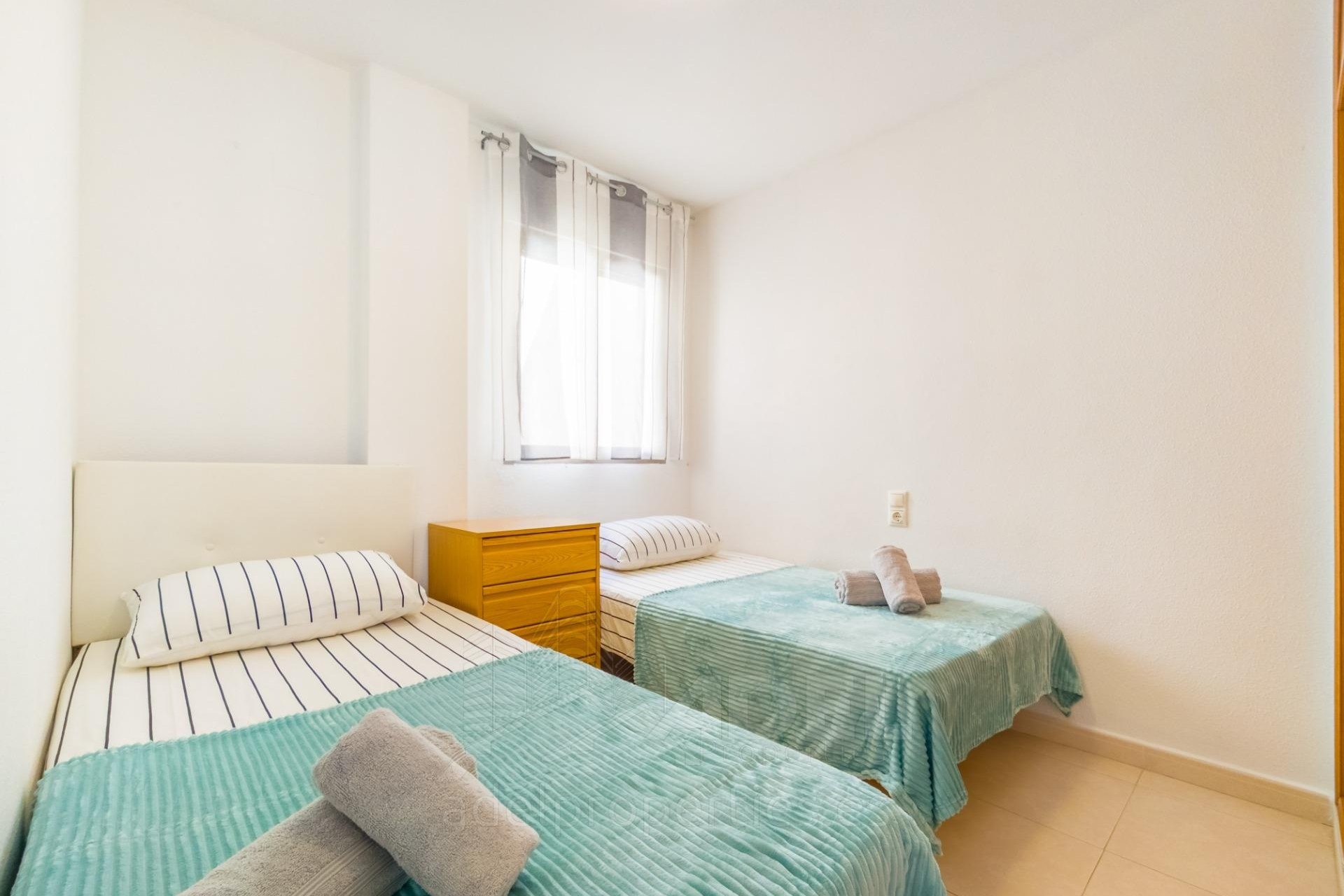 Venta - Apartamento / Piso -
Torrevieja - Playa de los Locos