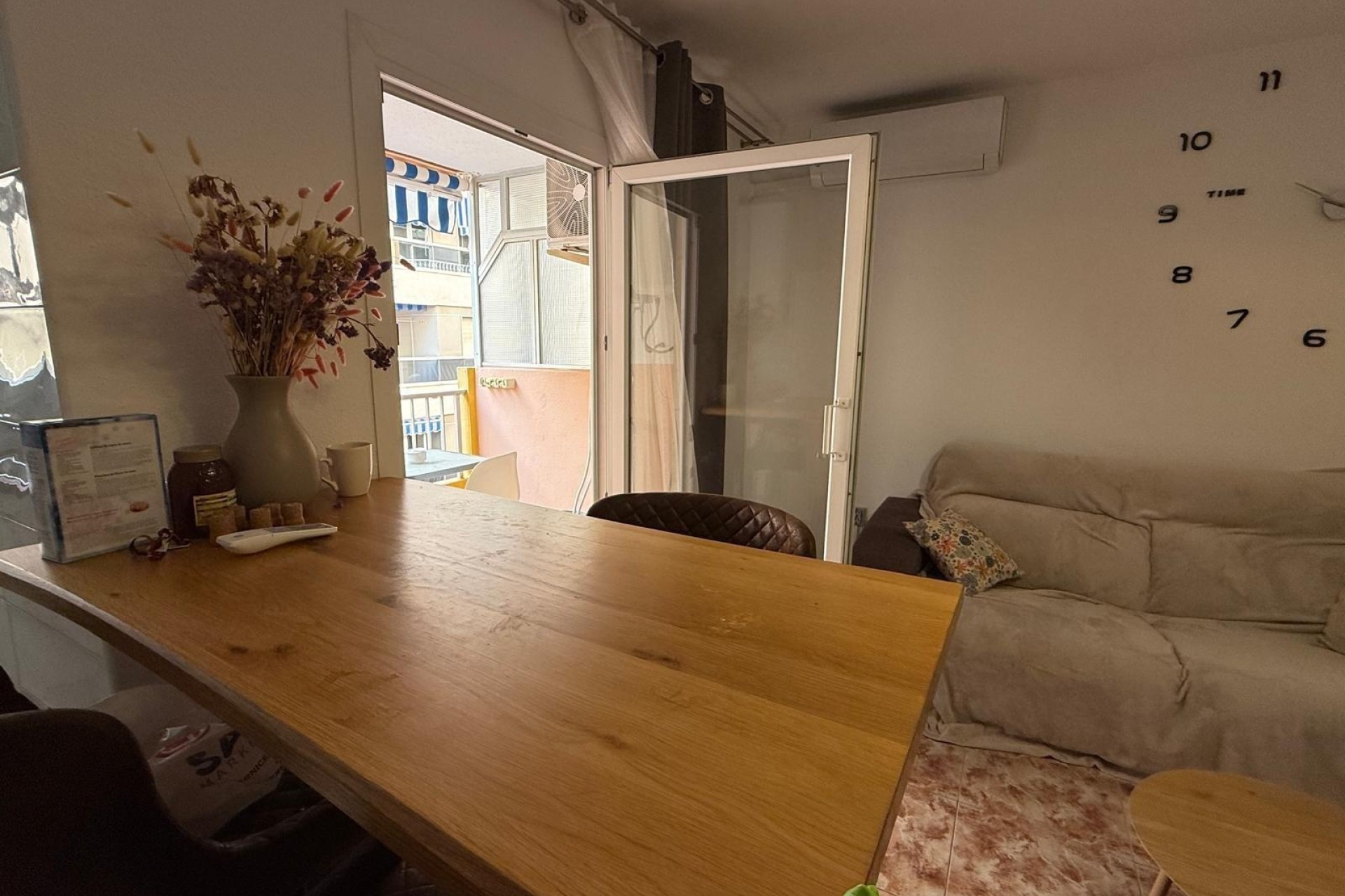 Venta - Apartamento / Piso -
Torrevieja - Playa de los Locos