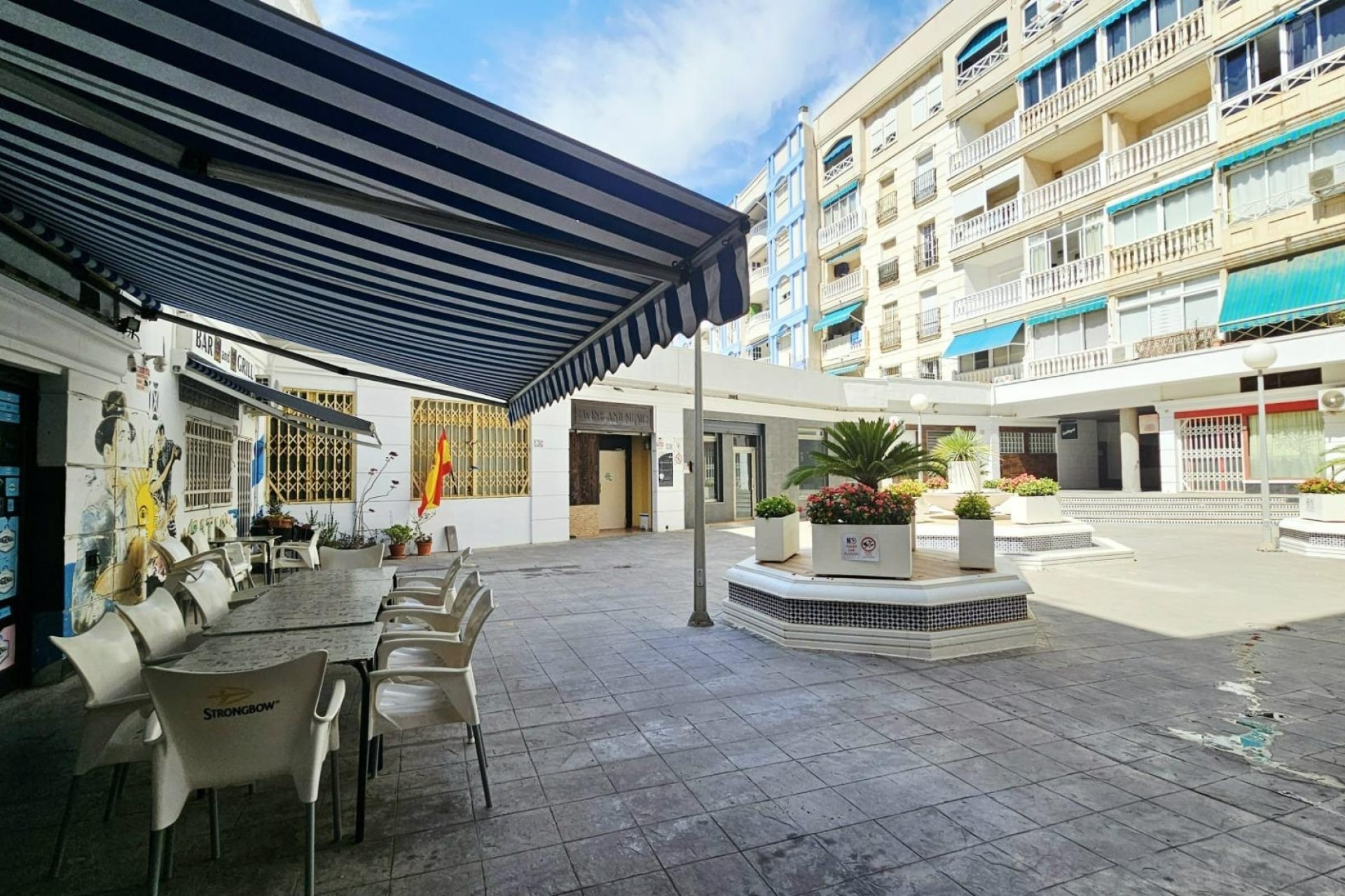 Venta - Apartamento / Piso -
Torrevieja - Playa de los Locos
