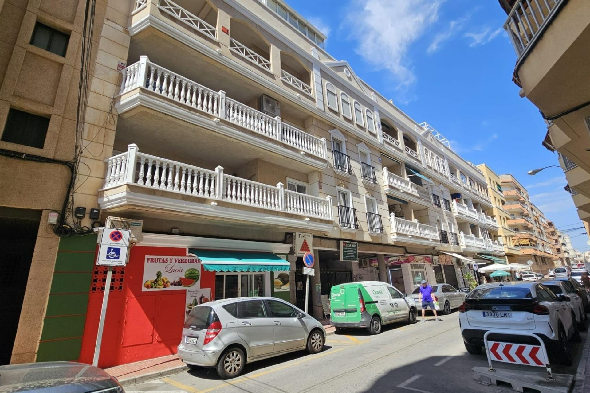 Venta - Apartamento / Piso -
Torrevieja - Playa de los Locos